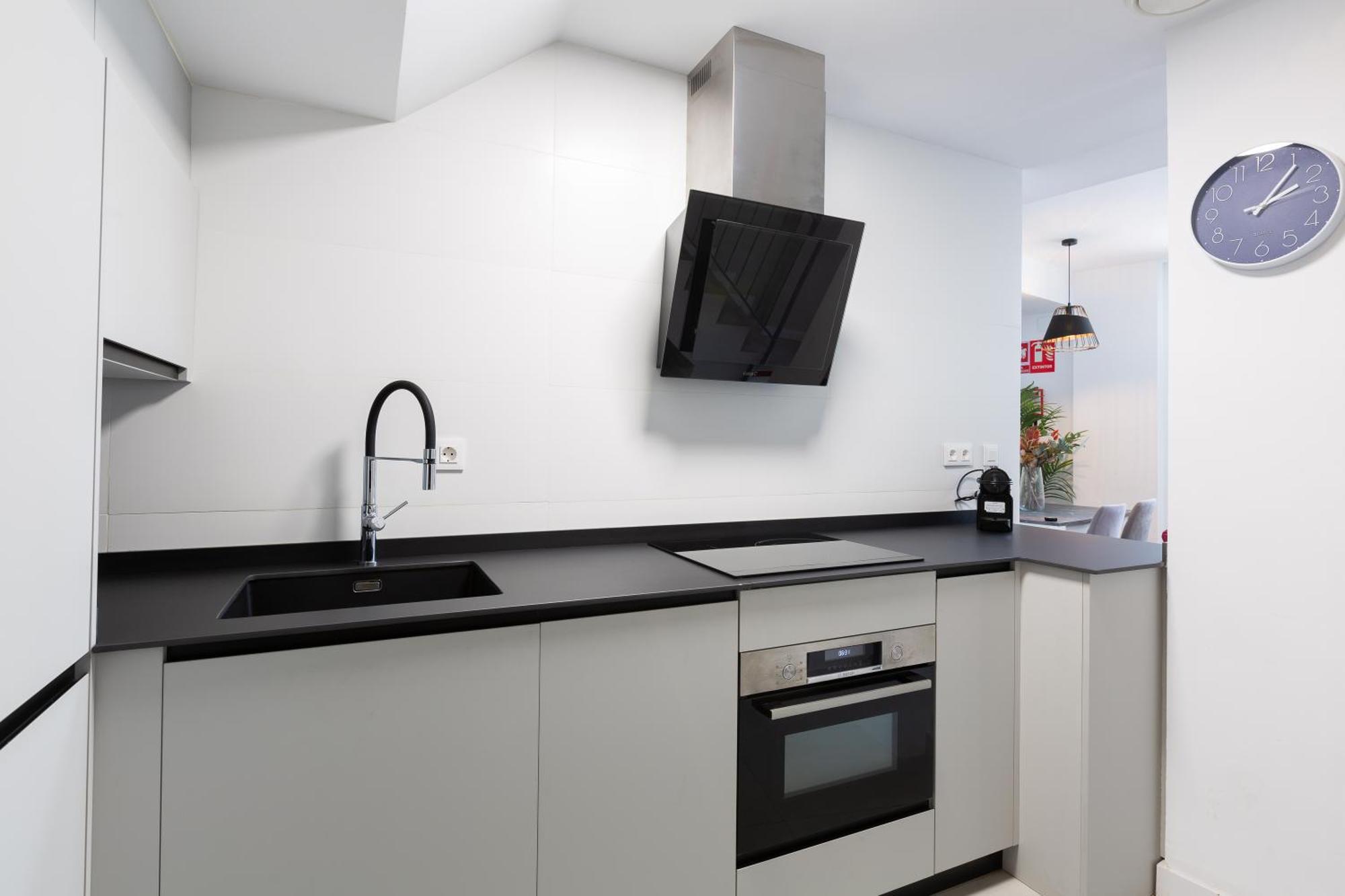La Goleta: In The District Malaga