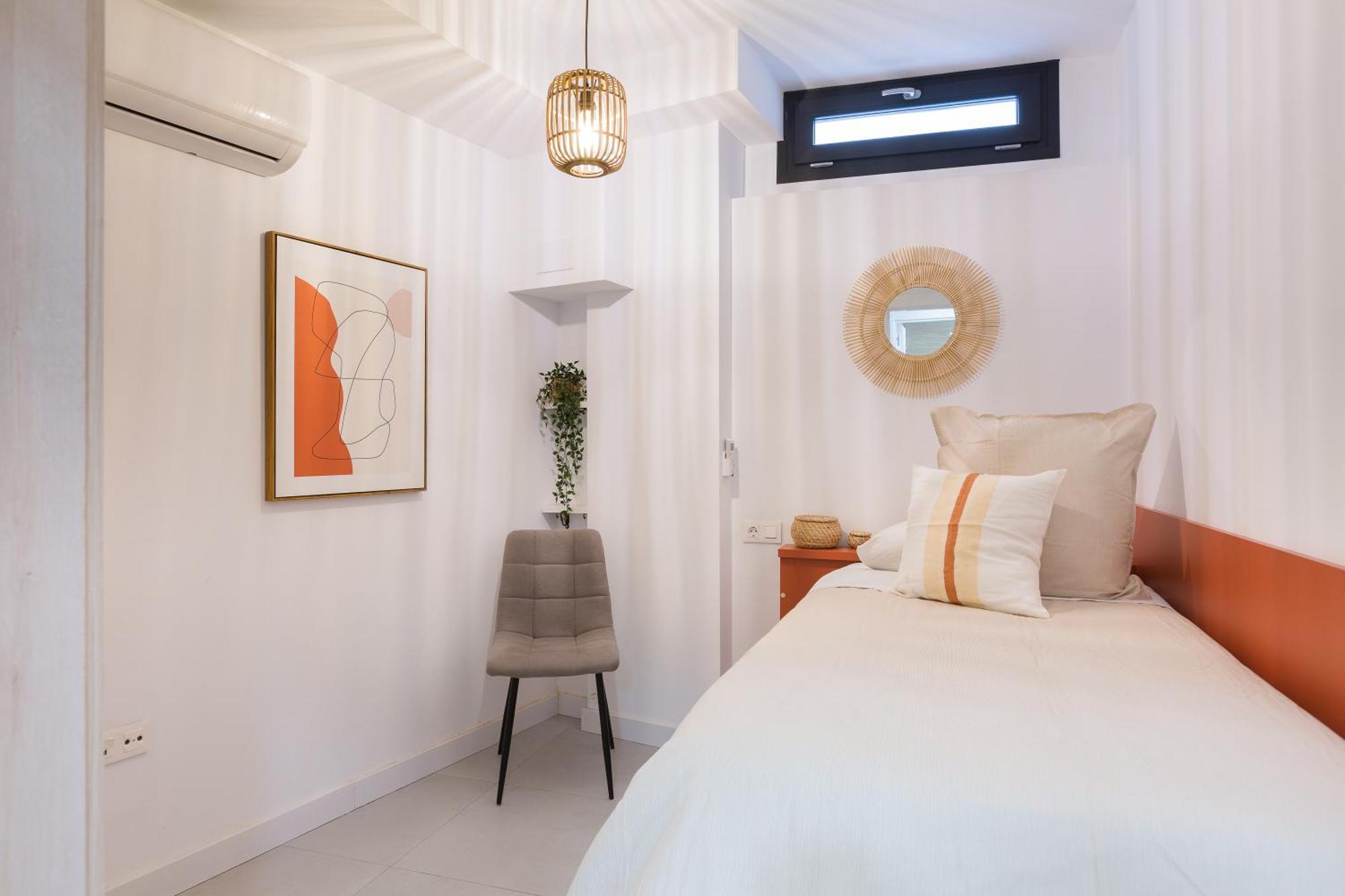 La Goleta: In The District Malaga