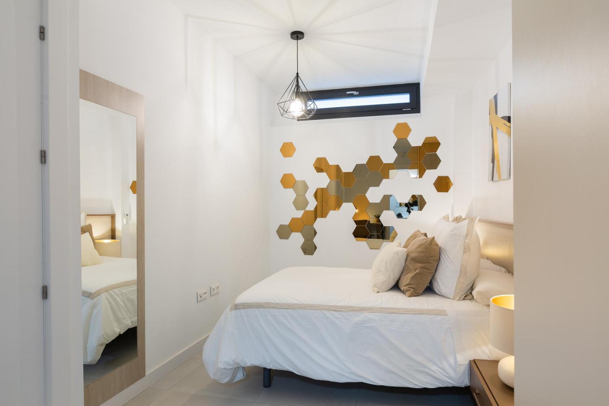 La Goleta: In The District Malaga